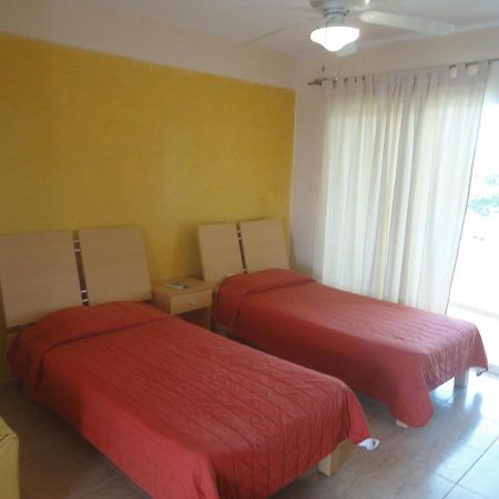 Suites Riviera Канкун Екстериор снимка