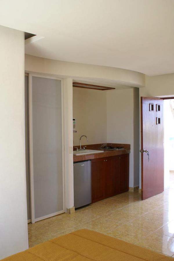 Suites Riviera Канкун Екстериор снимка