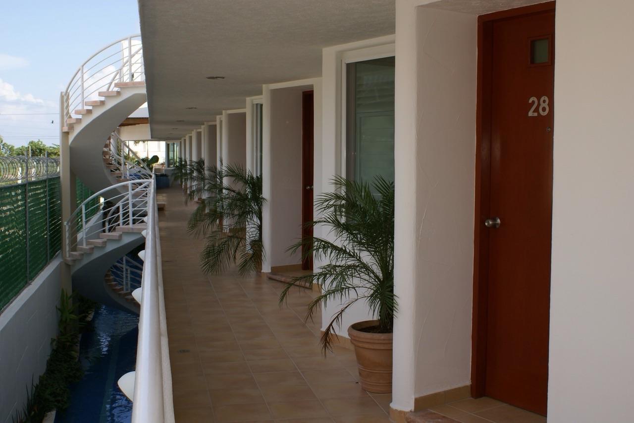 Suites Riviera Канкун Екстериор снимка